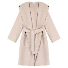 廣州名達服裝廠 專業(yè)服飾供應，品質(zhì)與時尚并重